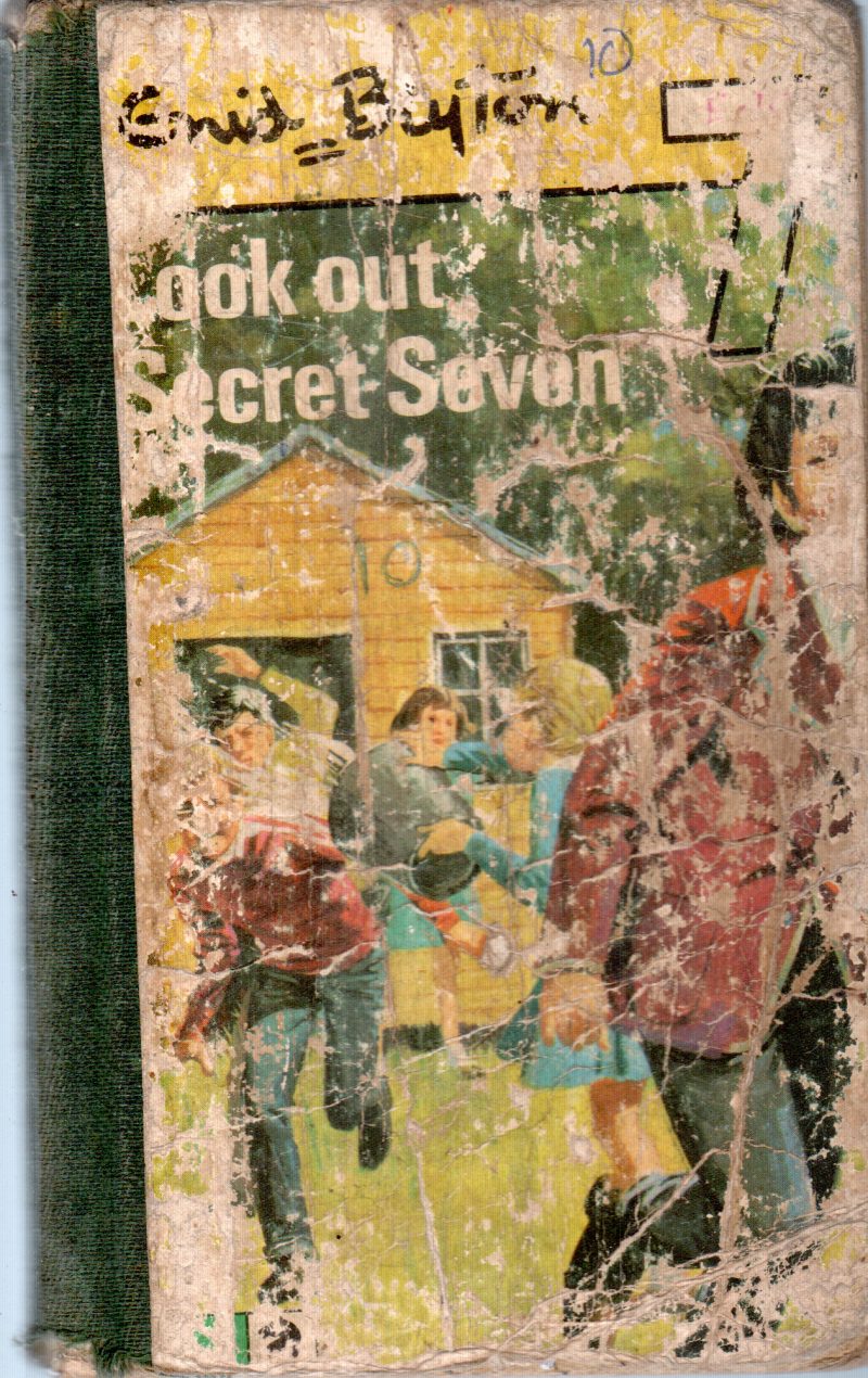 LOOL OUT SECRET SEVEN BY GUID BLYTON