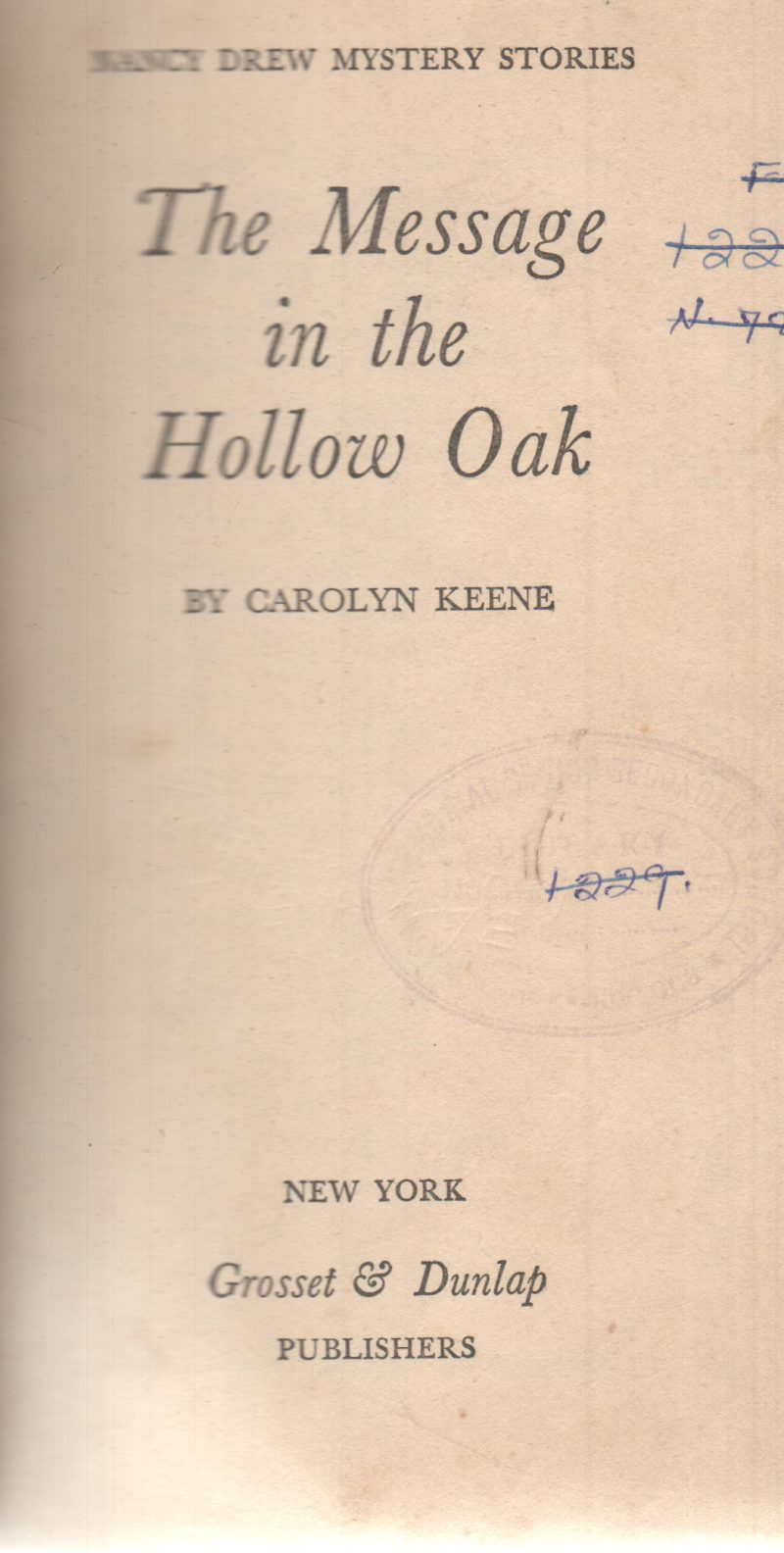 THE MESSAGE IN THE HOLLOW OAK BY CAROLYN KEENE