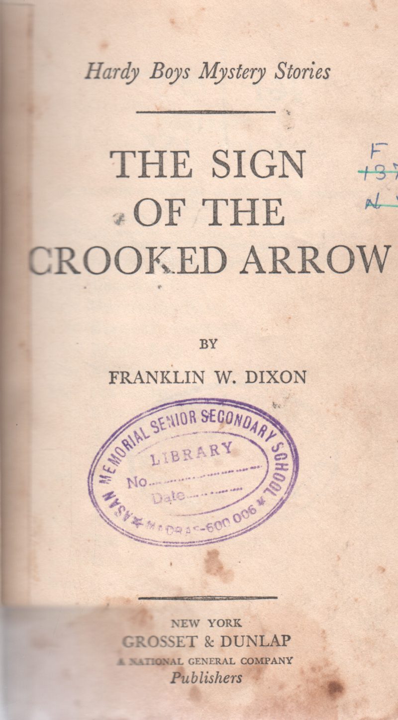THE SIGN OF CROOKED ARROW BY FRANKLIN W.DIXON