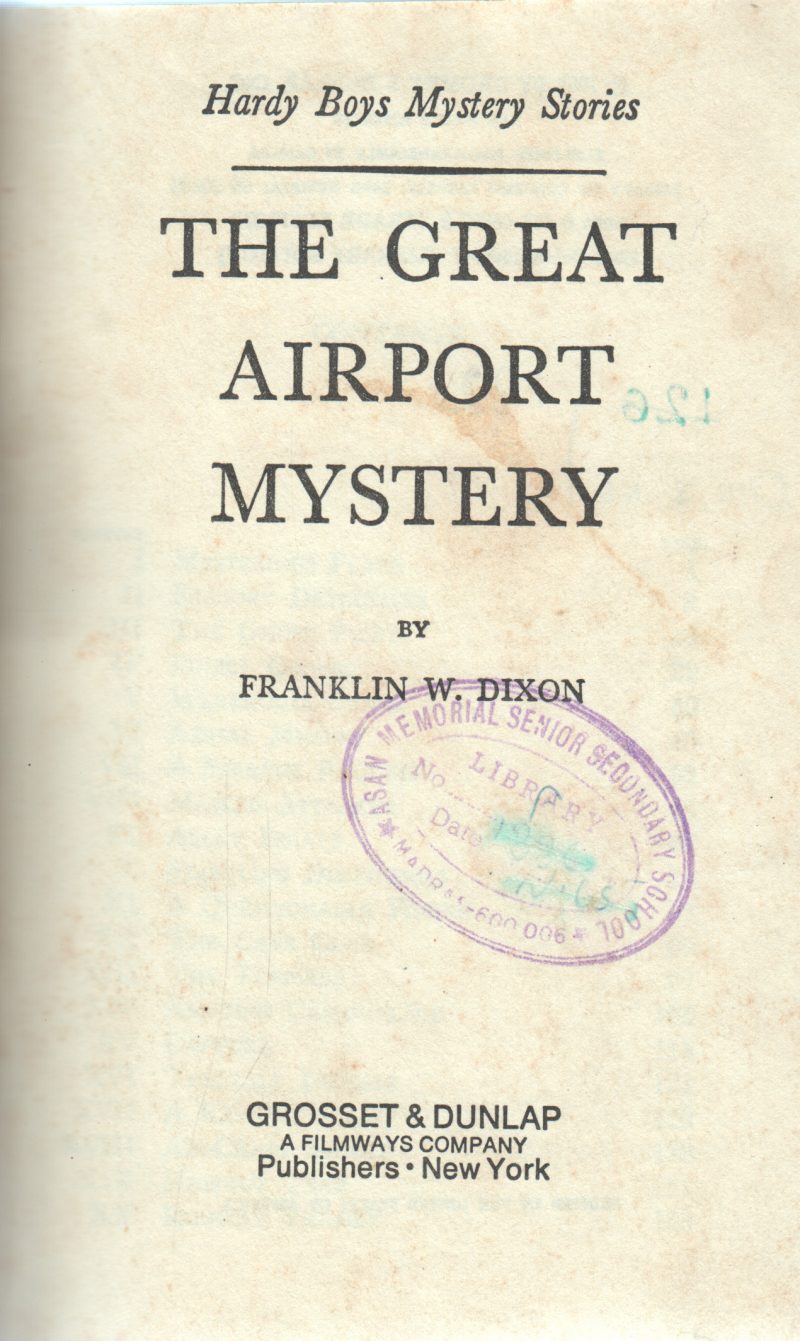 THE GRAET AIRPORT MYSTERY BY FRNAKLIN W.DIXON