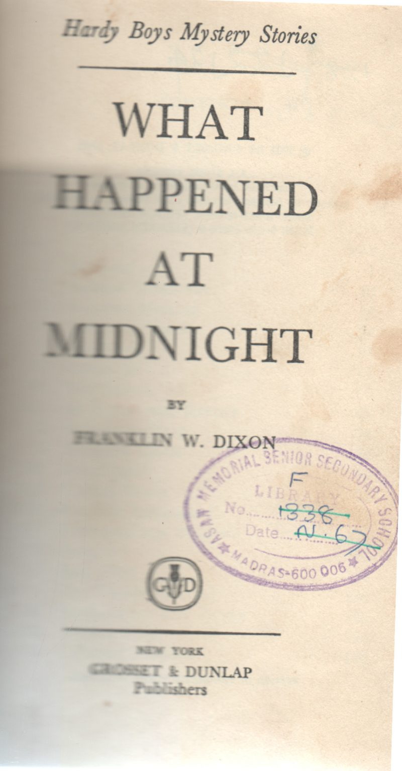 WHAT HAPPENED AT MIDNIGHT BY FRNKLIN W.DIXON